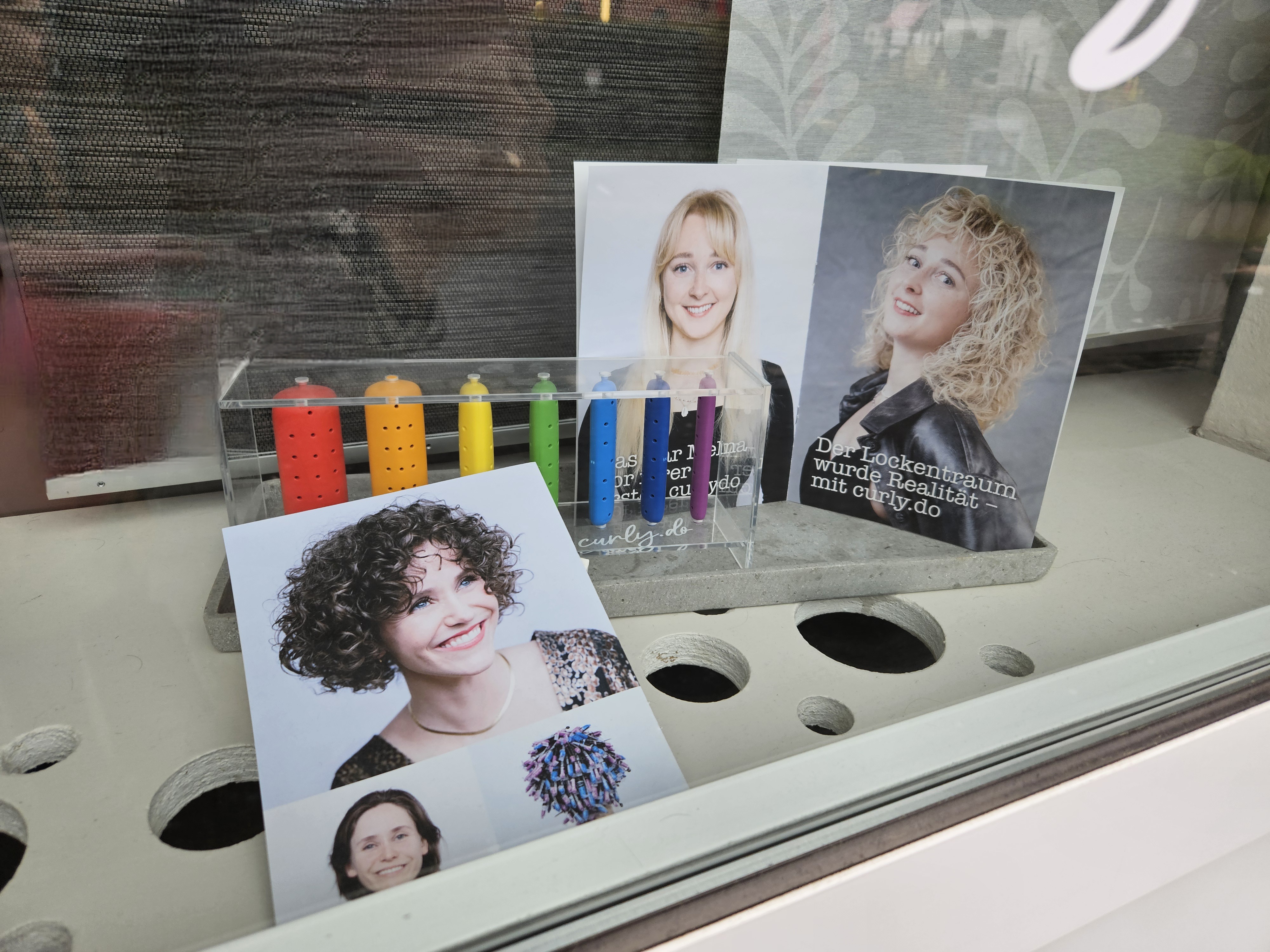 Grafik Naturcoiffeuse gesucht